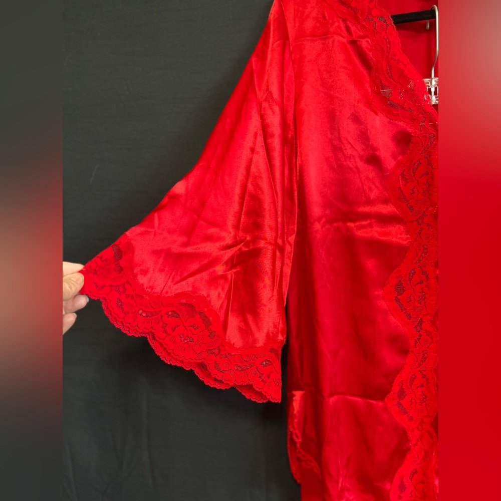 Val Mode Vintage Red Satin and Lace Pajama Lingerie Set | Size Medium - Picture 2 of 6